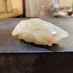 兄弟寿し - 新潟鮃3日目昆布締め