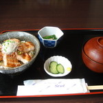 源喜屋 - プラチナポークの味噌漬け焼き丼