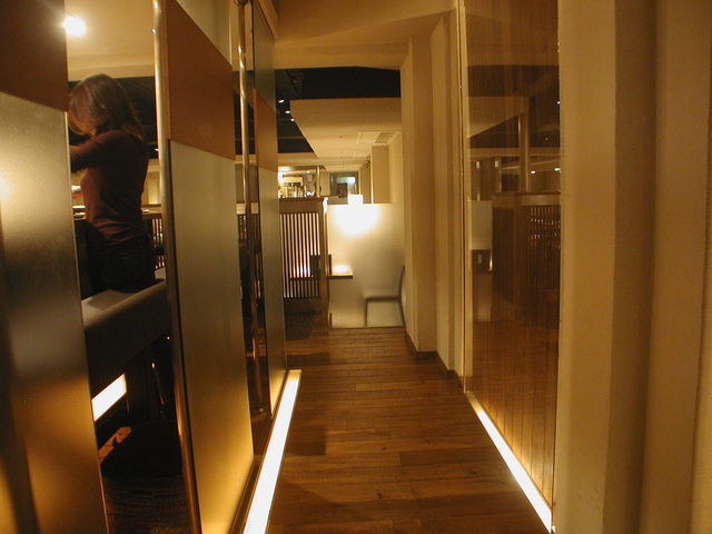 Loites レストラン 飲食店の検索 雰囲気抜群 チカニシキ