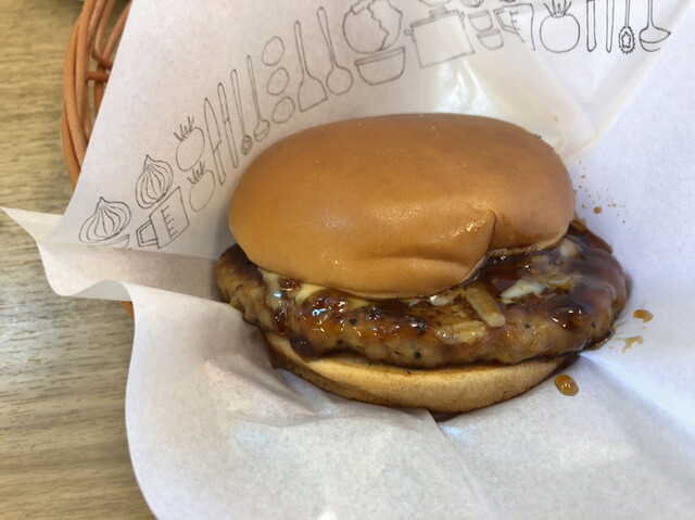 海老バーガー By W251 モスバーガー 下北沢北口店 Mos Burger 下北沢 ハンバーガー 食べログ