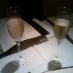 スパークリングワイン、甘酸っぱい