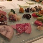 リストランテ イル コンティヌオ - 季節の前菜は種類が多すぎで美味しすぎですＯ(≧∇≦)Ｏ('12.08月より)