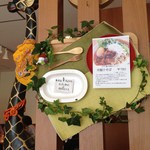 オムヒコ - 店内