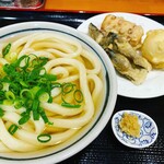 純手打ち讃岐うどん五郎 - あつあつうどん小
      ¥400
      ミニちくわ&こんぶ
      ¥140
      たまご
      ¥120