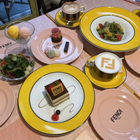 アニヴェルセル カフェ - 