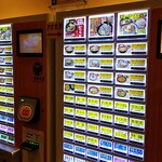 名代 富士そば - 店内にある券売機