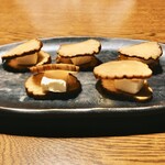 いっちょう - 外税
●いぶりがっこクリームチーズ　438円