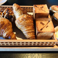 レークハウス - 