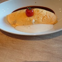 キッチン 大宮 MARK IS みなとみらい店 - オムライス 味はどうなのかな？