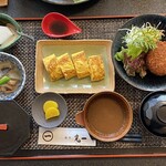 割烹 丸一 - 玉子焼とメンチカツ定食@1100