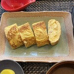 割烹 丸一 - 玉子焼、中トロトロ。