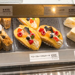 きのとや - 【2020年12月】店内：美味しそうなケーキの数々。