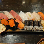 Sushi Ryou - にぎり1.5人前