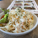 Furenchi Sakaba Ginjirou - ランチのサラダ