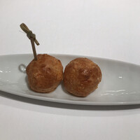 メゾン ポール・ボキューズ - メニューデジュネ４９５０円。グジェール。アツアツのシューは食欲を増進させます。されなくてもありますが（笑）