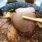 らーめん森や。 - カリフリちゃーしゅーめん(細麺、味噌、5枚)