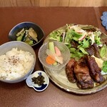 ジャム cafe 可鈴 - 【週替わりランチ(1,050円)】お料理が出揃いました。