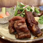 ジャム cafe 可鈴 - 【週替わりランチ(1,050円)】メインのスペアリブ