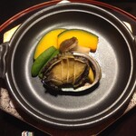 Yamatoya Honten - 鮑の陶板焼き