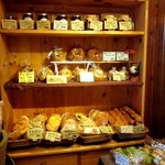 Boulangerie Queue - (2012,08/16)