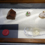 セララバアド - ミニャルディーズ