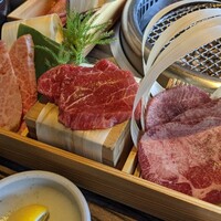 焼肉 べこ亭 たまプラーザ本店 - 