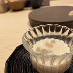 鮨 うがつ - 鴨出汁の茶碗蒸し