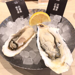 レカイエ オイスターバー - 真牡蠣　2p ¥780