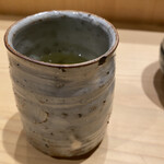 大阪天満宮 鮨とよなが - 玄米茶