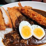 SIMBA - 料理写真:スペシャルカレー①