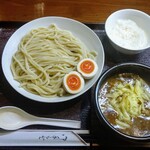つけ麺　いちりん - カレーつけ麺(中) + チーズ + 味玉 + 半ライス