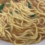 御在所サービスエリア（下り線） 吉平らーめん - 麺アップ