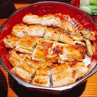 新宿うな鐵 はなれ - 脂がたっぷり