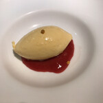 マッシュルーム - 長野産ルバーフのコンポートと生姜のアイス