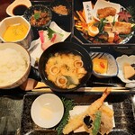 おくどさん 小柴 - 揚げ立て天ぷらに12品目のけんこう弁当、熱々の茶碗蒸しや御椀に御造り、水菓子まで！全8品の彩り膳1,700円