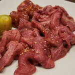 炭火焼肉 久 - 