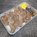 焼肉　田原 - カルビ弁当 1,450円