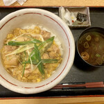 そば處　やま喜 - 親子丼(¥900)