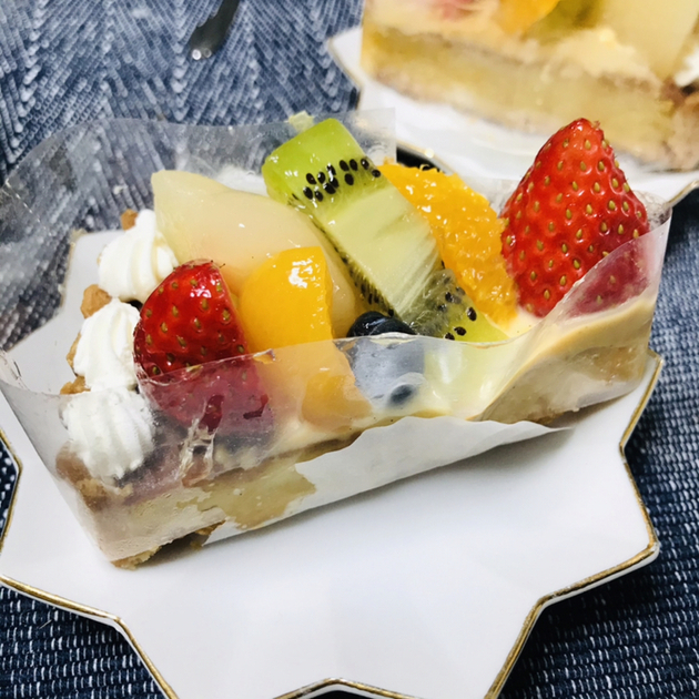 キャトル 品川駅店 Quatre 品川 ケーキ 食べログ