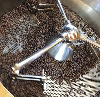 軽井沢焙煎所 - 焙煎所併設なので焼きたてのコーヒーが飲めます！！