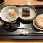 日本料理 太月 - ランチフルコース１６５００円。抹茶プリン、山芋きんとん、黒豆羊羹、チョコアイス入り最中。和洋のテイストが盛り込まれたデザートをとーっても気に入っています（╹◡╹）（╹◡╹）