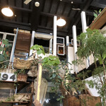 ヨシタベーカリー - 2階もイートインだそうです