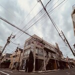 Ｏ寿し１ - 【2021年１月17日】この建物の地下１階に『いち』さんが在ります。