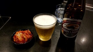 Yakinikudontadon - キムチ、瓶ビール：350円