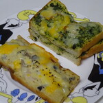 BOULANGERIE PANJA - ホタテとほうれん草グラタン&えび・いか・あさりとしめじのグラタンタルテェーヌ