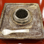 三宅輝 - 国産キャビア