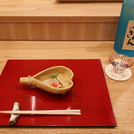 三宅輝 - 皮剥のお造り　肝醤油