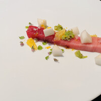 ラ・ボンヌターブル - 