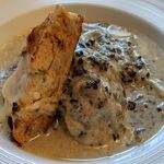 ビストロ ラ ポーレ - メインのロールキャベツ