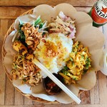 カフェバリチャンプル - ナシ・チャンプル（お昼はスープつき）